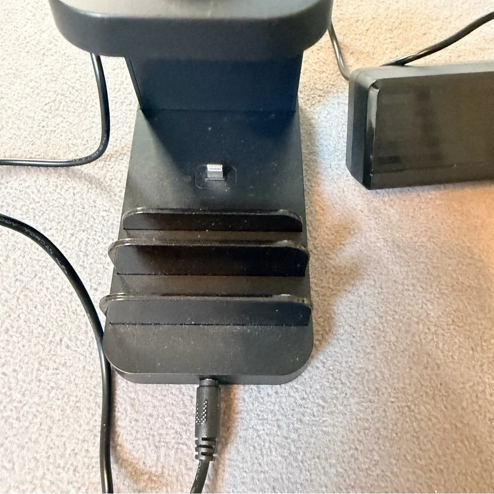 N/A charging station